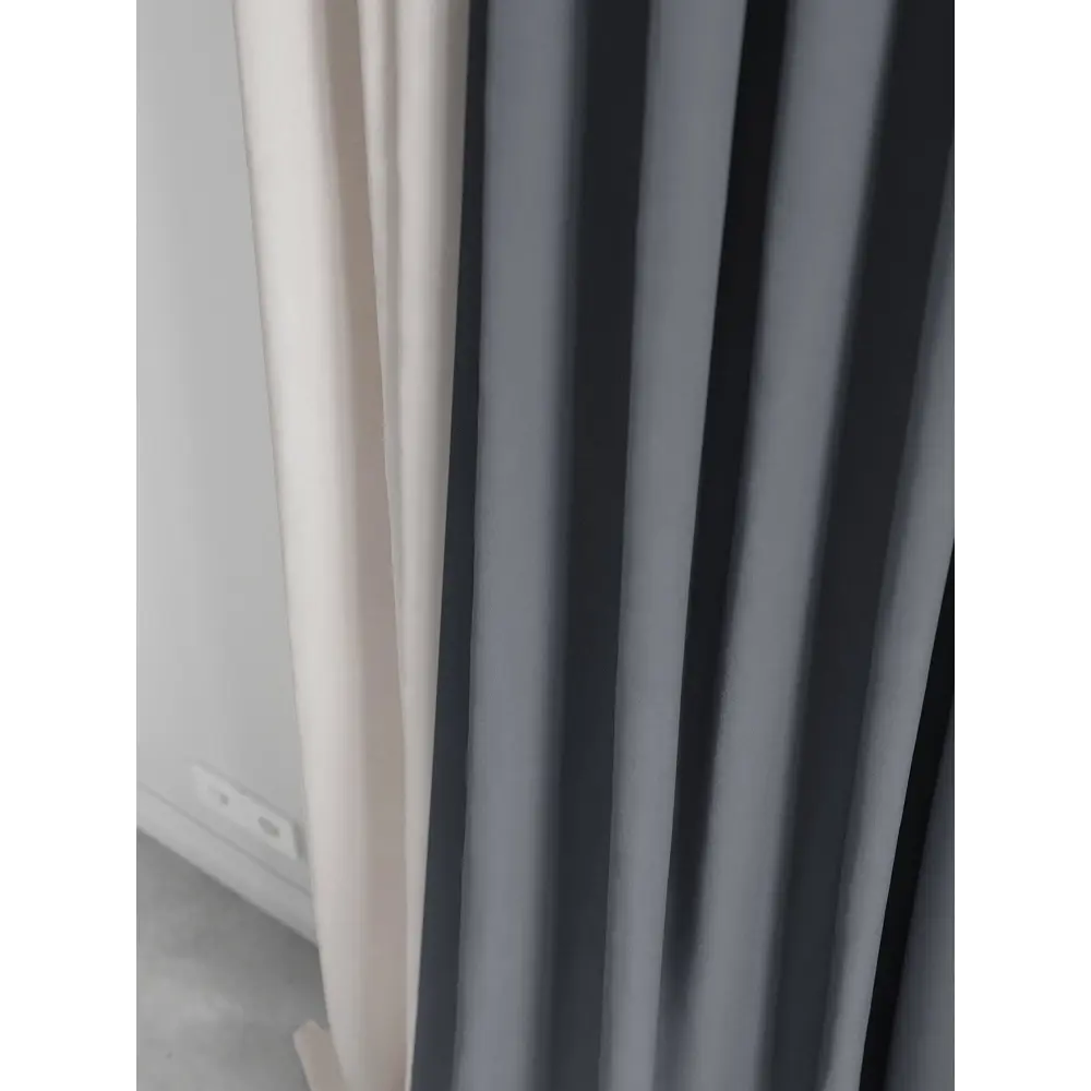 Фото 4 Комплект штор на ленте At Home Нобиус 145x230 см полиэстер цвет серый AA213621-230 Фото 4 Комплект штор на ленте At Home Нобиус 145x230 см полиэстер цвет серый AA213621-230