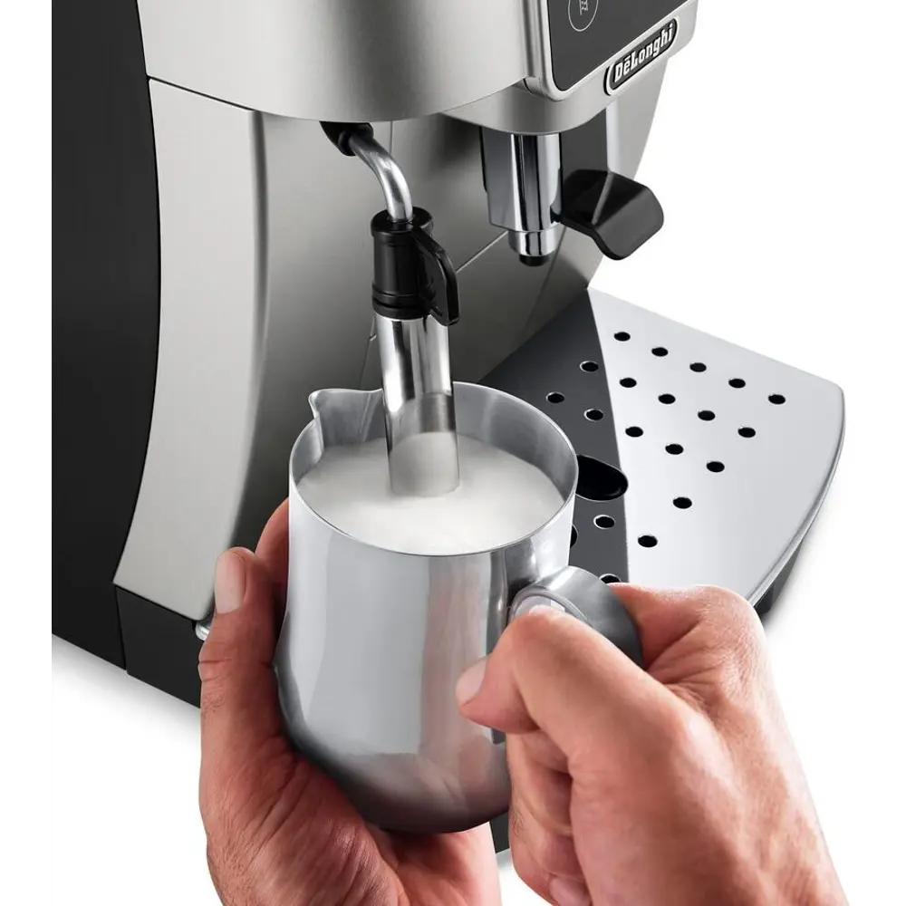 Фото 4 Электрическая кофемашина Delonghi 24x35x44 см цвет черный/серебристый Фото 4 Электрическая кофемашина Delonghi 24x35x44 см цвет черный/серебристый