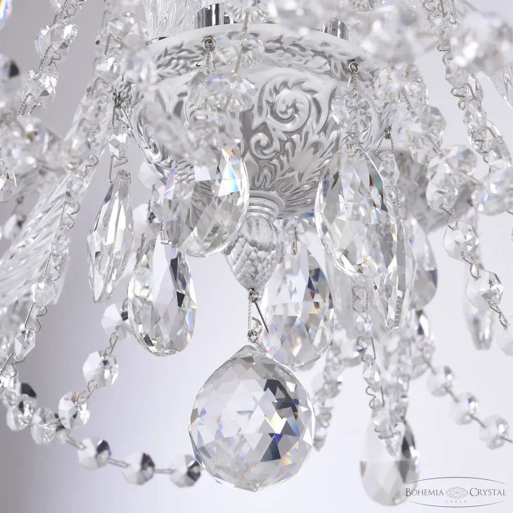 Фото 2 Люстра подвесная Bohemia ivele crystal 170062 170062 6 ламп 18 м² цвет белый Фото 2 Люстра подвесная Bohemia ivele crystal 170062 170062 6 ламп 18 м² цвет белый