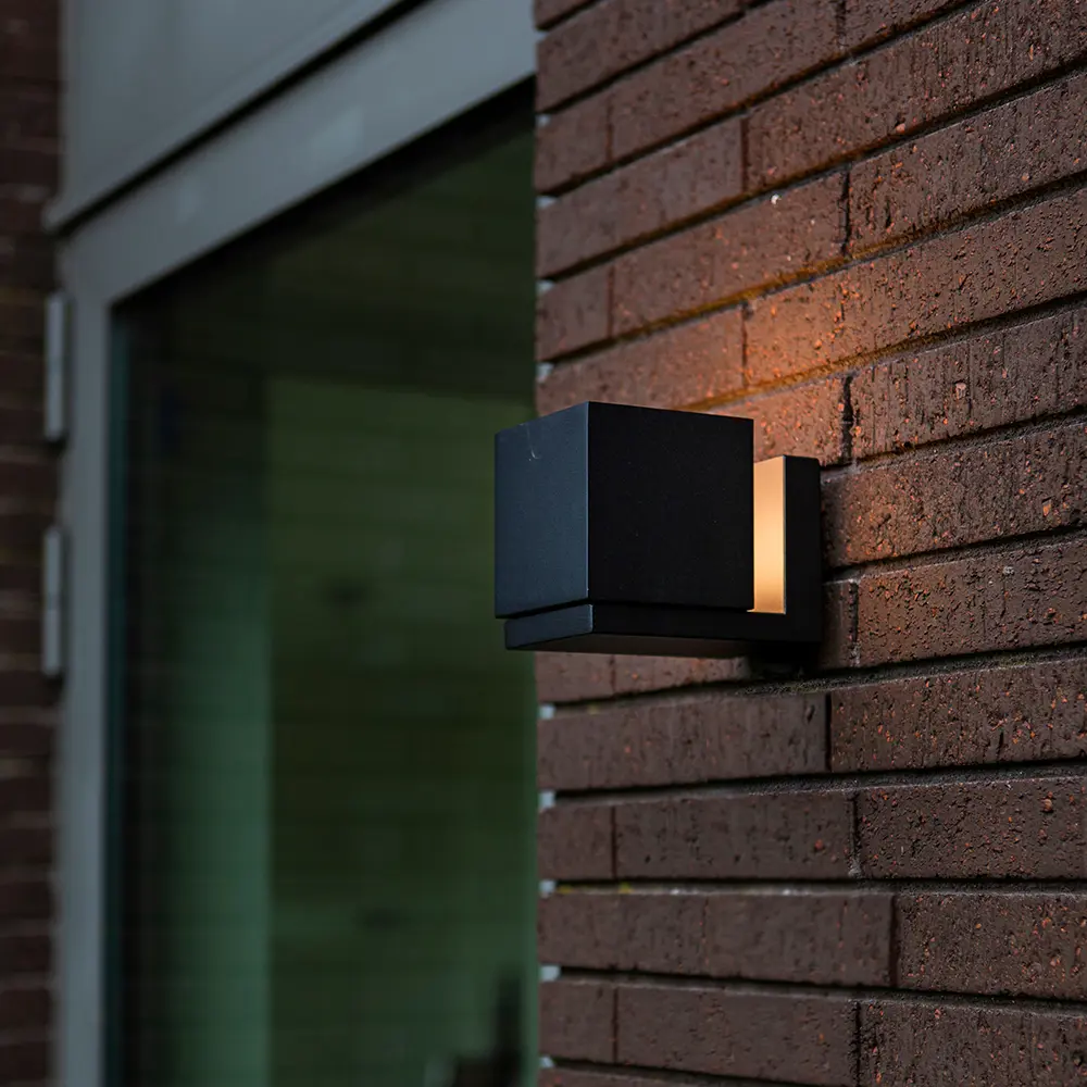 Фото 2 Светильник уличный настенный светодиодный Arte lamp Belgrade A5193al-1bk IP54 цвет черный