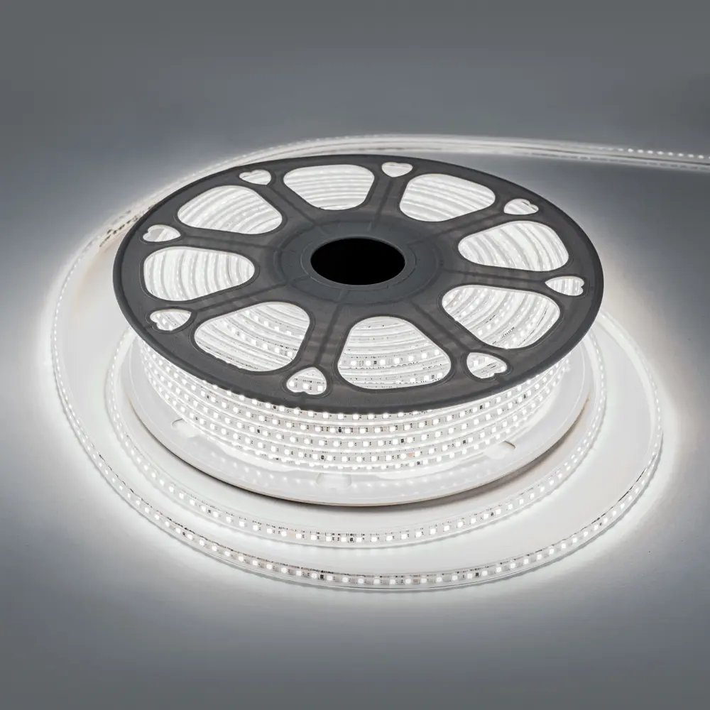 Фото LUX Светодиодная лента 2835 120 LED (9.6W/M) 8mm 220V холодная 6000К 50м бухта, м Фото LUX Светодиодная лента 2835 120 LED (9.6W/M) 8mm 220V холодная 6000К 50м бухта, м