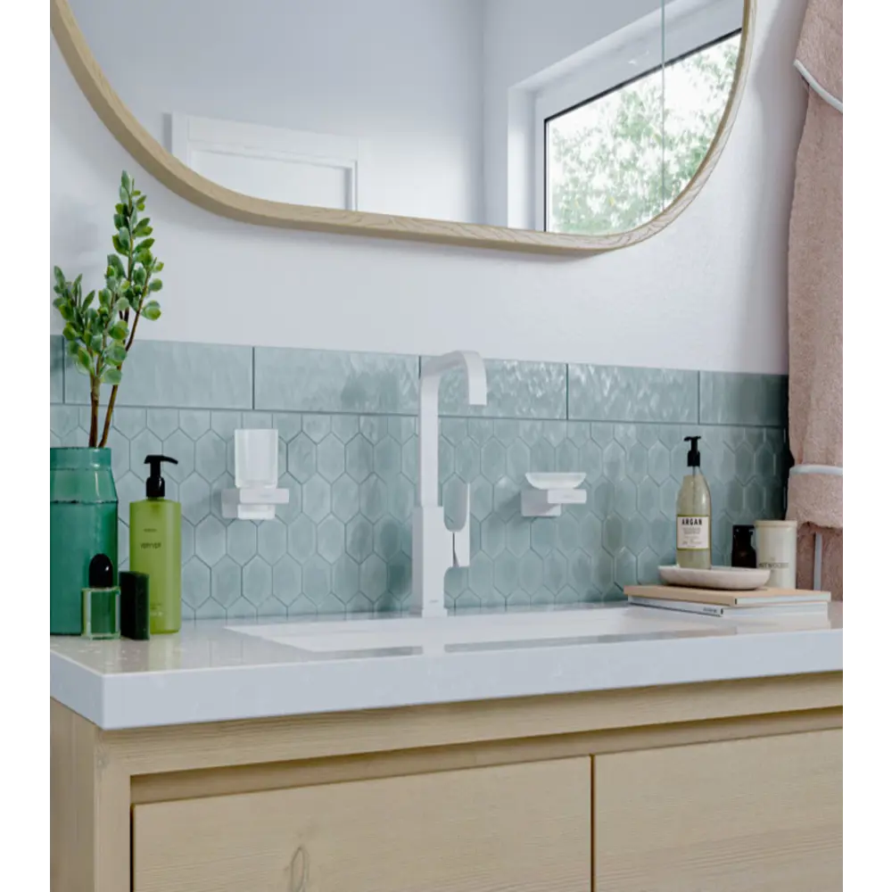 Фото 3 Смеситель для раковины Hansgrohe Metropol 00000071009 цвет белый Фото 3 Смеситель для раковины Hansgrohe Metropol 00000071009 цвет белый