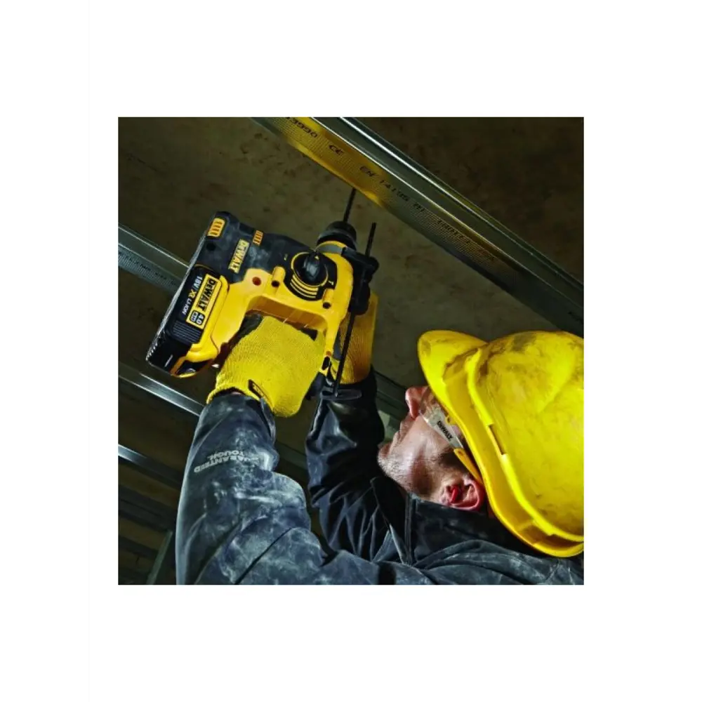Фото 4 Перфоратор аккумуляторный SDS Plus Dewalt DCH253M2-QW, 18 В Li-Ion 2x4 Ач, 2.1 Дж Фото 4 Перфоратор аккумуляторный SDS Plus Dewalt DCH253M2-QW, 18 В Li-Ion 2x4 Ач, 2.1 Дж