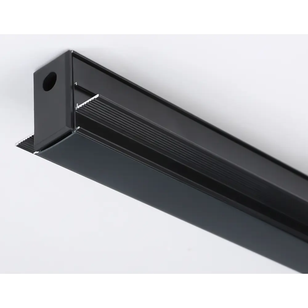 Фото 4 Трековый шинопровод однофазный Ambrella light GL3333 2 м цвет черный Фото 4 Трековый шинопровод однофазный Ambrella light GL3333 2 м цвет черный