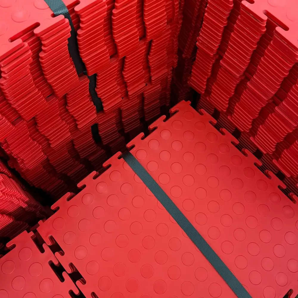 Фото 2 Модульная ПВХ плитка LT mini red Coin PVC 43 класс толщина 5 мм 25x25 см 1 м² цена за упаковку Фото 2 Модульная ПВХ плитка LT mini red Coin PVC 43 класс толщина 5 мм 25x25 см 1 м² цена за упаковку