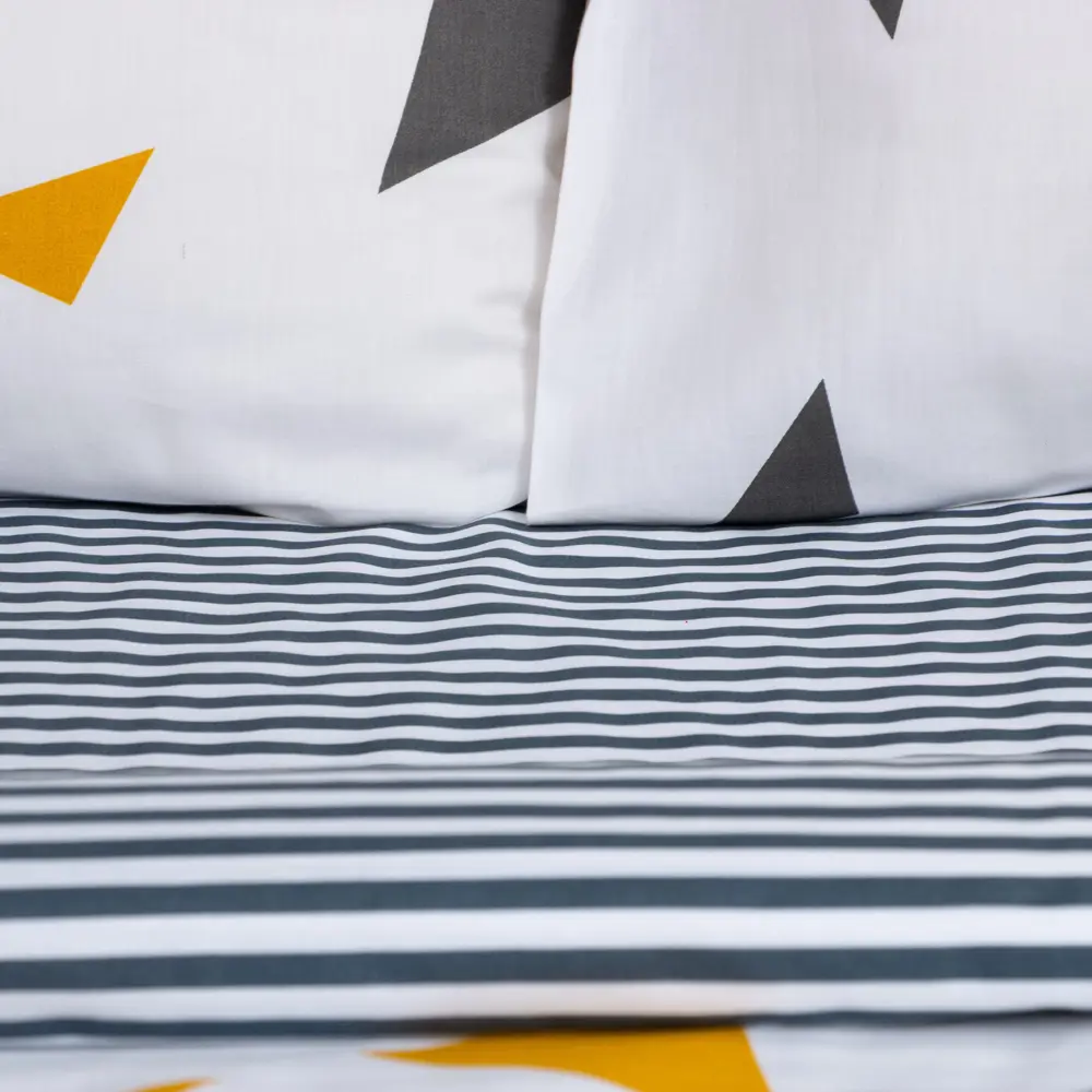 Фото 2 Комплект постельного белья LoveLife 9082450, полутораспальный, сатин, цвет белый Фото 2 Комплект постельного белья LoveLife 9082450, полутораспальный, сатин, цвет белый