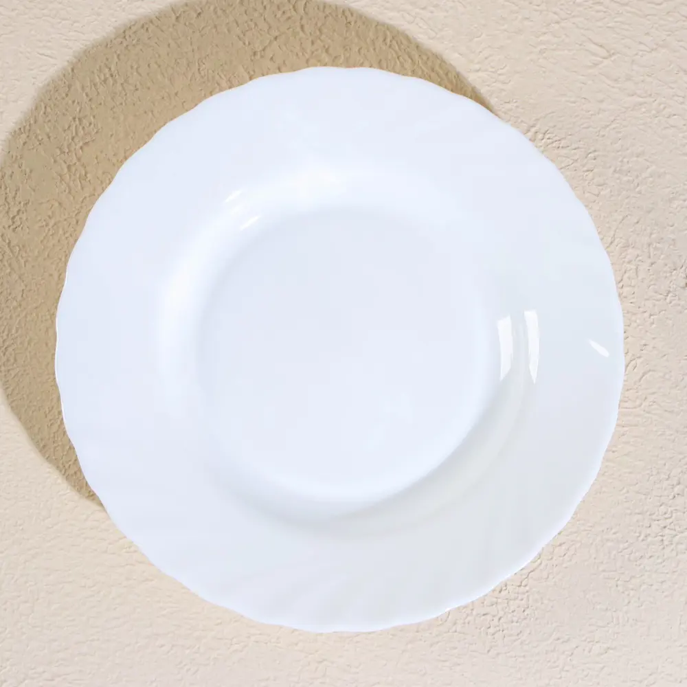 Фото 3 Блюдо сервировочное Luminarc Diwali 20x7x20 см керамика цвет белый Фото 3 Блюдо сервировочное Luminarc Diwali 20x7x20 см керамика цвет белый