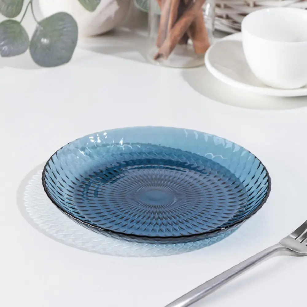 Фото 2 Тарелка Luminarc Идиллия 19x19 см стекло цвет синий Фото 2 Тарелка Luminarc Идиллия 19x19 см стекло цвет синий