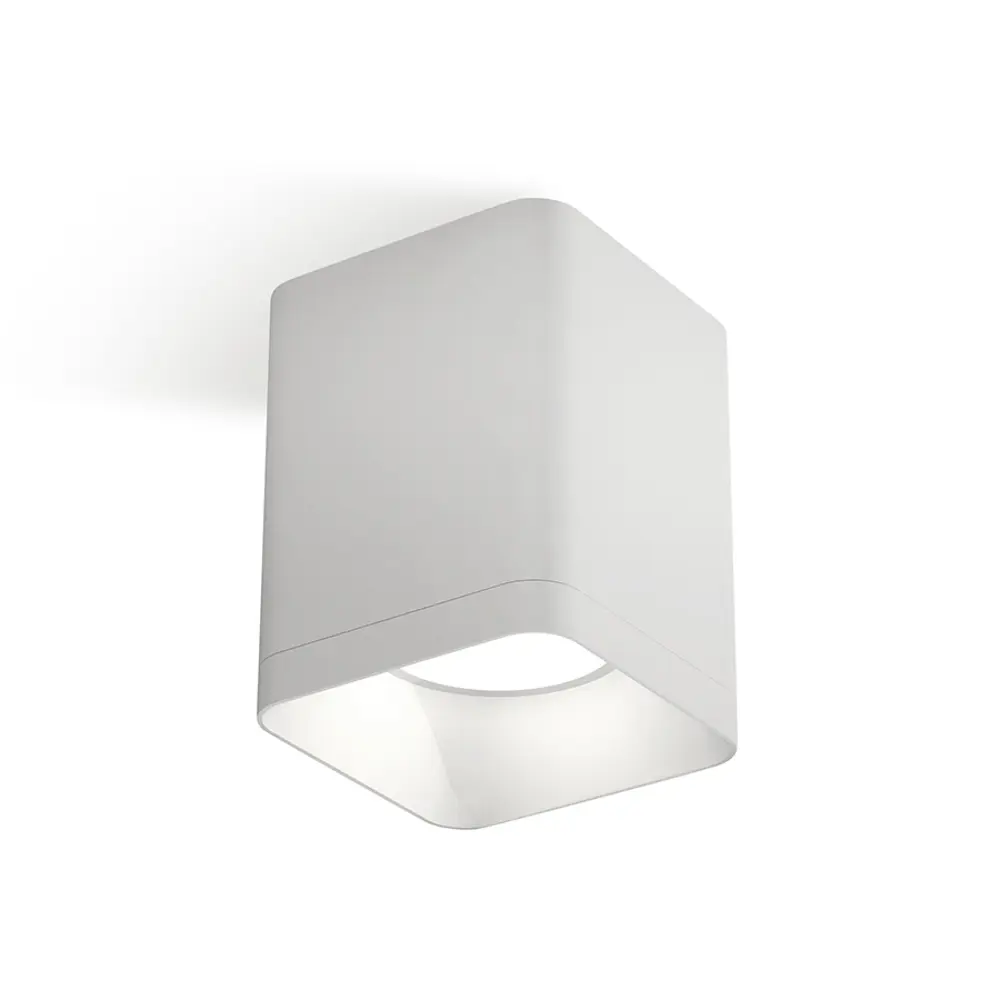 Фото Светильник точечный накладной Ambrella light Xs7812001 2 м² цвет белый Фото Светильник точечный накладной Ambrella light Xs7812001 2 м² цвет белый