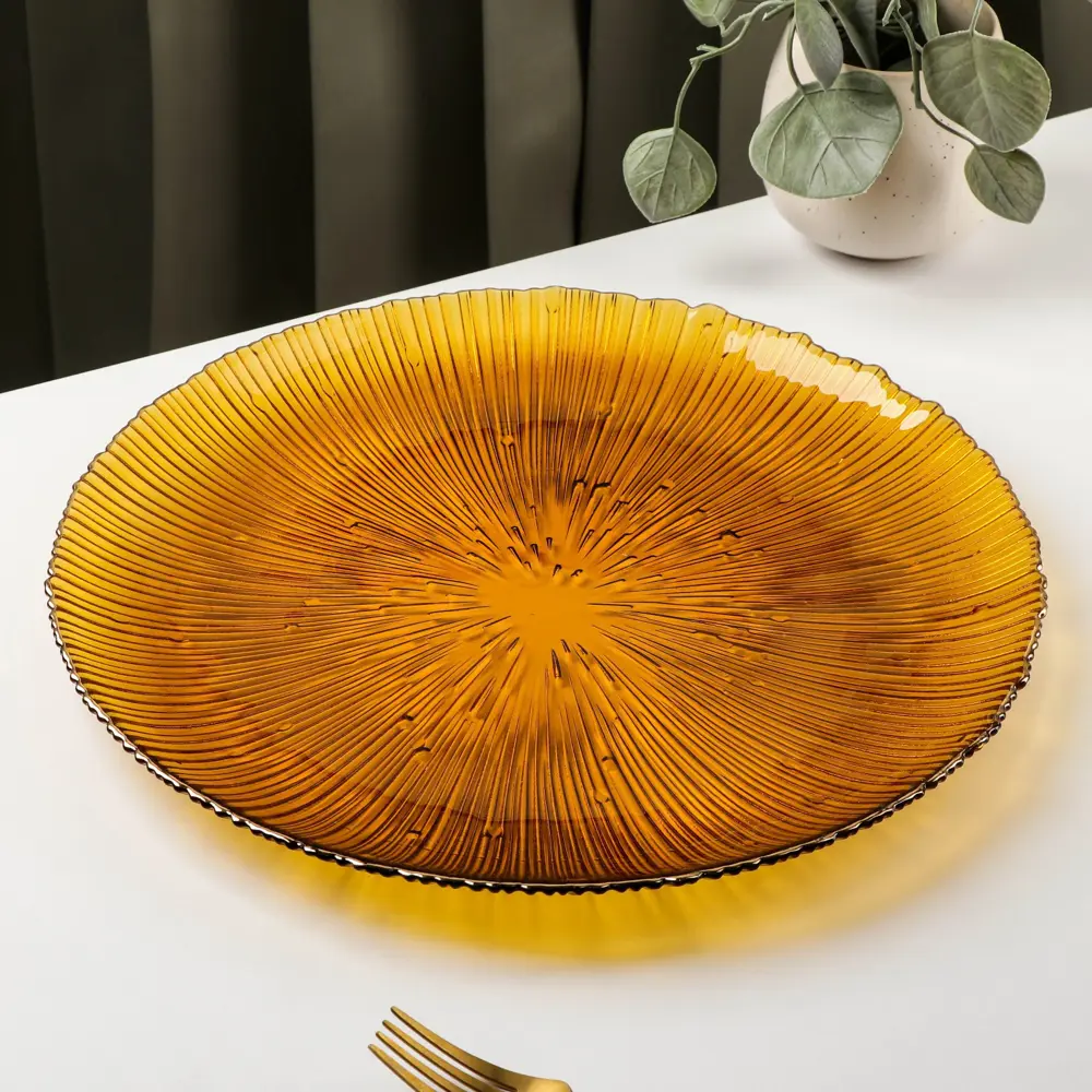 Фото 2 Блюдо сервировочное Simaland Фейерверк 34x34 см стекло цвет оранжевый Фото 2 Блюдо сервировочное Simaland Фейерверк 34x34 см стекло цвет оранжевый