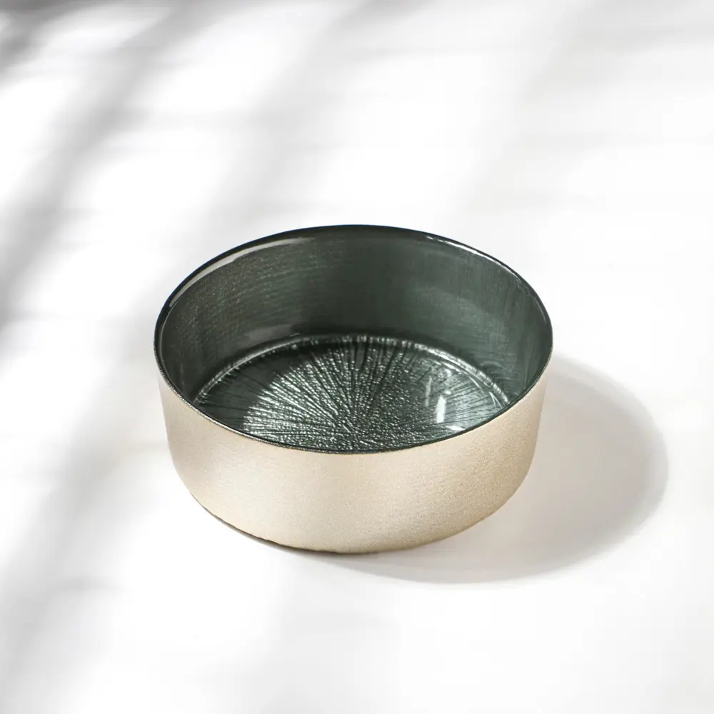 Фото Блюдо сервировочное Akcam Victoria Regina 12x12 см стекло цвет золотистый Фото Блюдо сервировочное Akcam Victoria Regina 12x12 см стекло цвет золотистый