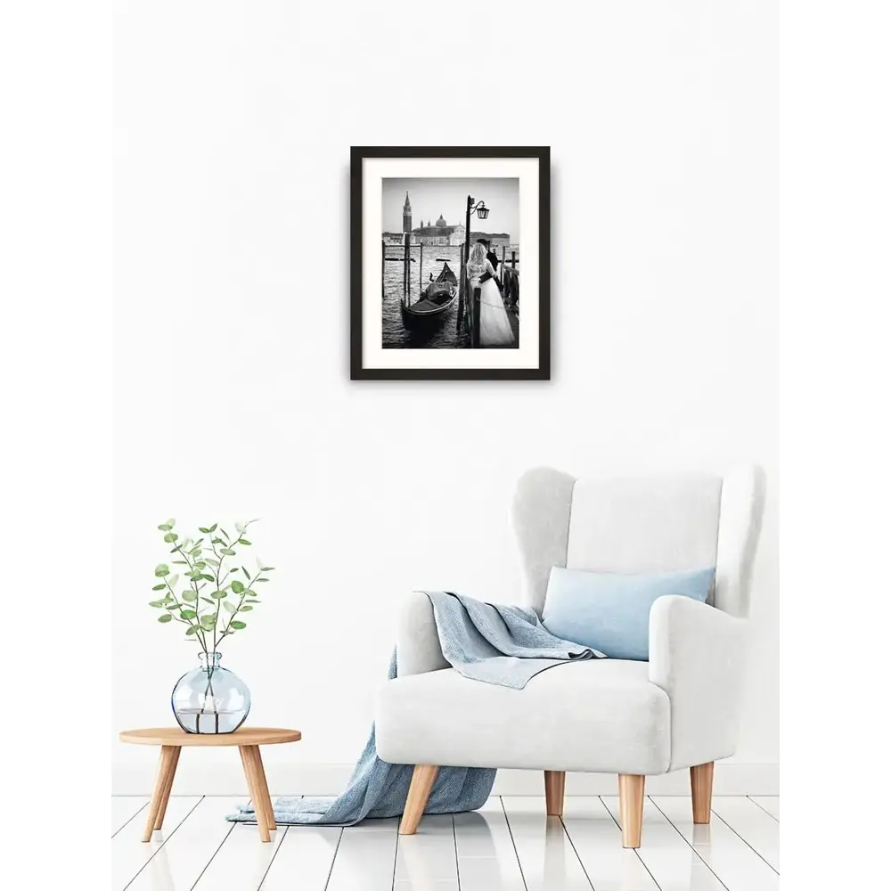 Фото 2 Картина в раме Postermarket Молодожены в Венеции 33x40 см Фото 2 Картина в раме Postermarket Молодожены в Венеции 33x40 см