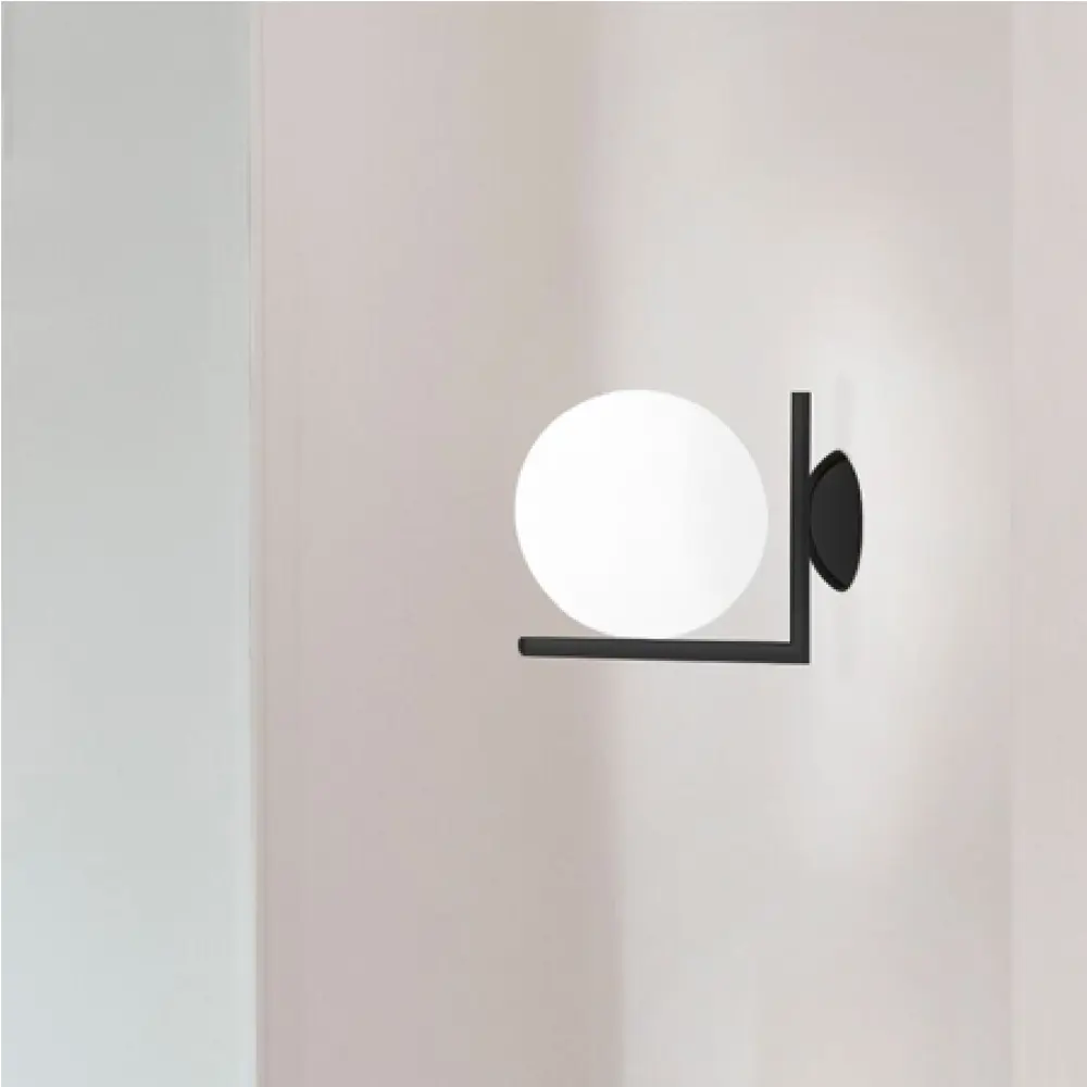 Фото 2 Светильник бра настенный Imperiumloft Ic lighting flos white ball ic 123230-22 цвет черный Фото 2 Светильник бра настенный Imperiumloft Ic lighting flos white ball ic 123230-22 цвет черный