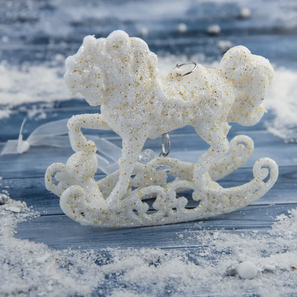 Фото 2 Елочная игрушка Конь на подставке Зимнее волшебство 3576013 10 см белый Фото 2 Елочная игрушка Конь на подставке Зимнее волшебство 3576013 10 см белый