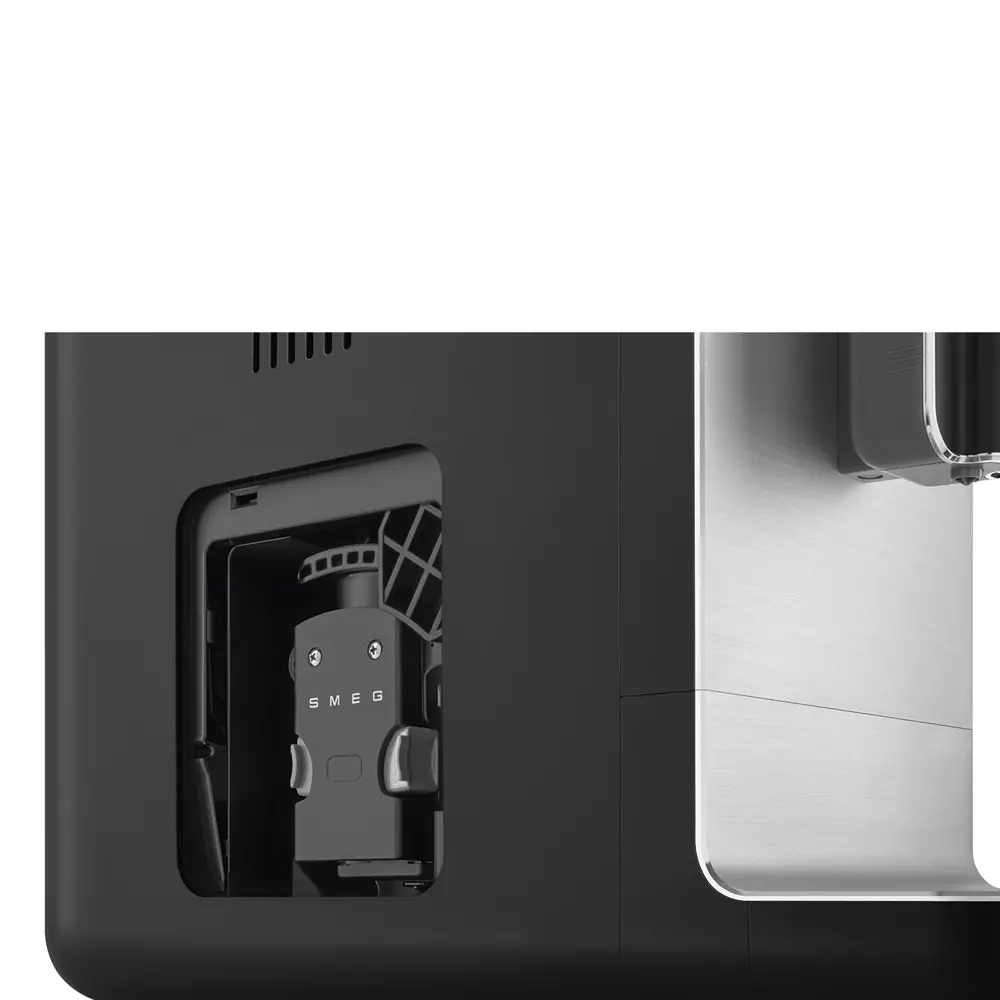 Фото 7 Автоматическая кофемашина Smeg BCC12BLMEU 18x43.3x33.6 см цвет черный матовый Фото 7 Автоматическая кофемашина Smeg BCC12BLMEU 18x43.3x33.6 см цвет черный матовый