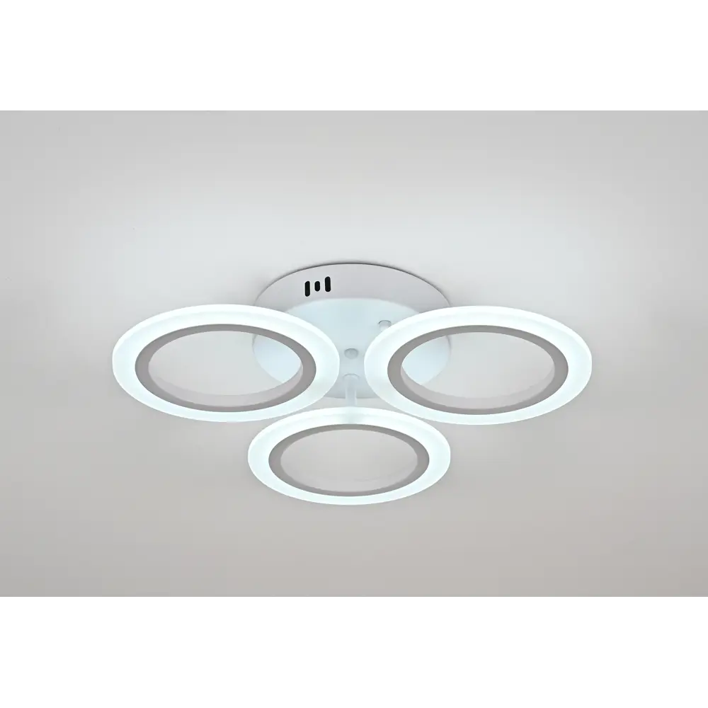 Фото 2 Люстра потолочная светодиодная Escada Corona 10211/3led white 12 м² регулируемый белый свет цвет белый Фото 2 Люстра потолочная светодиодная Escada Corona 10211/3led white 12 м² регулируемый белый свет цвет белый