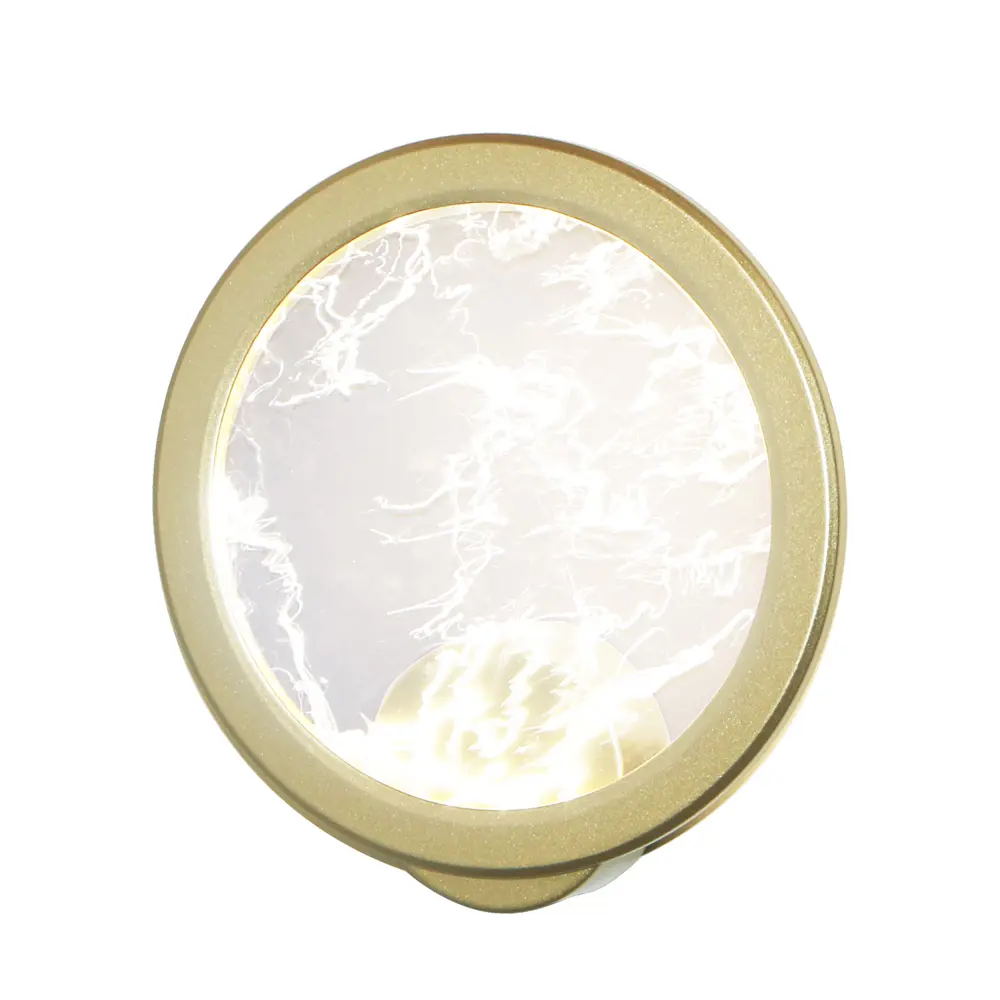 Фото Настенный светильник светодиодный Favourite Imma с пультом нейтральный белый свет цвет золото