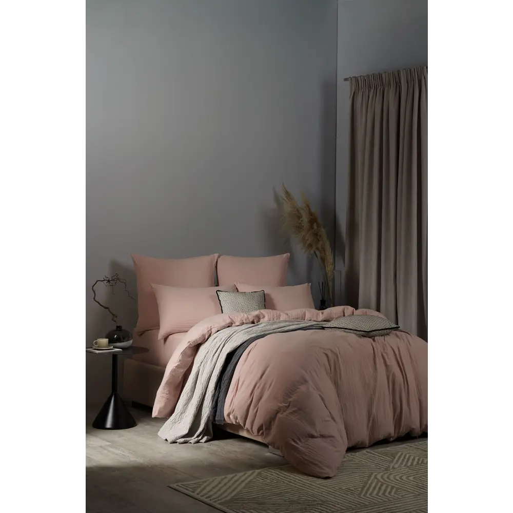 Фото 3 Простыня Sleep ix Юко 90x200 см сатин на резинке цвет розовый Фото 3 Простыня Sleep ix Юко 90x200 см сатин на резинке цвет розовый