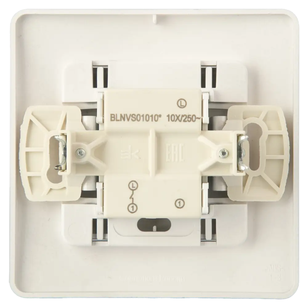 Фото 3 Выключатель встраиваемый Systeme Electric Blanca Сх1 1 клавиша цвет алюминий Фото 3 Выключатель встраиваемый Systeme Electric Blanca Сх1 1 клавиша цвет алюминий