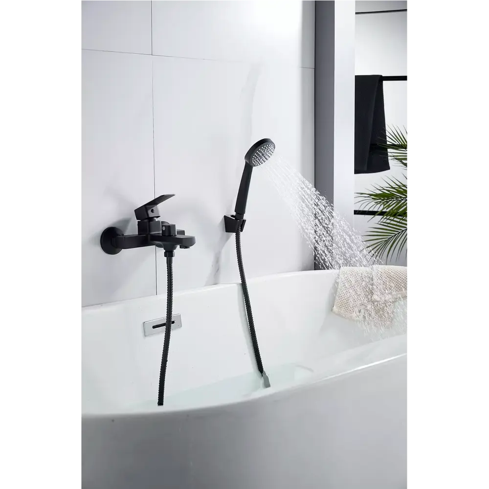 Фото 6 Смеситель для ванны Aloute Al A1002H однорычажный с душевой лейкой цвет черный матовый