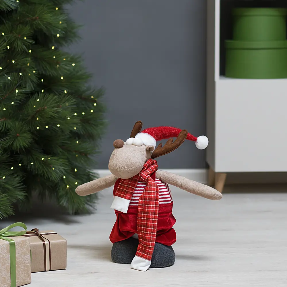 Фото 2 Декоративная фигура Олень Рождественский 40 см красная