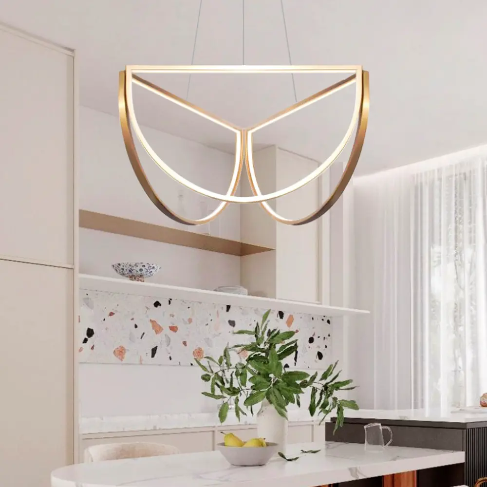 Фото Светильник подвесной Imperiumloft Solana light 3 193448-23 3 лампы 35 м² цвет золотой Фото Светильник подвесной Imperiumloft Solana light 3 193448-23 3 лампы 35 м² цвет золотой