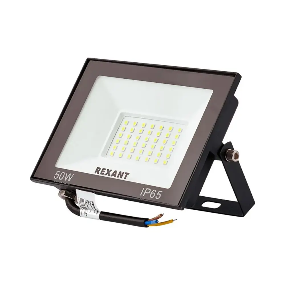 Фото 2 Прожектор светодиодный уличный Rexant 242334 50 Вт 4000 К IP65 нейтральный белый свет Фото 2 Прожектор светодиодный уличный Rexant 242334 50 Вт 4000 К IP65 нейтральный белый свет