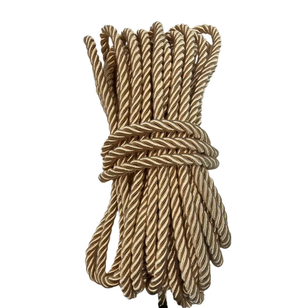Фото 2 Канат декоративный витой для натяжных потолков Idealtex Ш-48-5.0, 12x48мм 1 шт, цвет белый