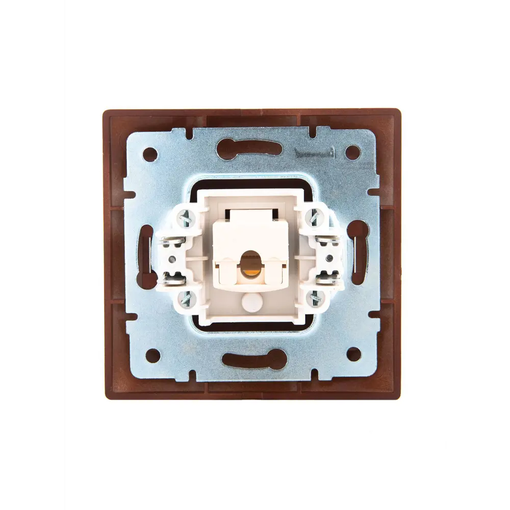 Фото 3 Розетка RJ45 встраиваемая Lezard MIRA 701-0601-139, цвет вишня Фото 3 Розетка RJ45 встраиваемая Lezard MIRA 701-0601-139, цвет вишня