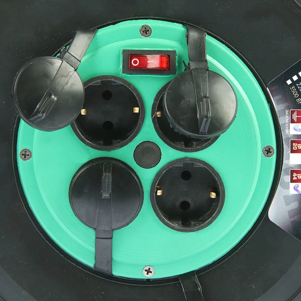 Фото 3 Удлинитель с заземлением на катушке Тундра 2276558 4 розетки 50 м