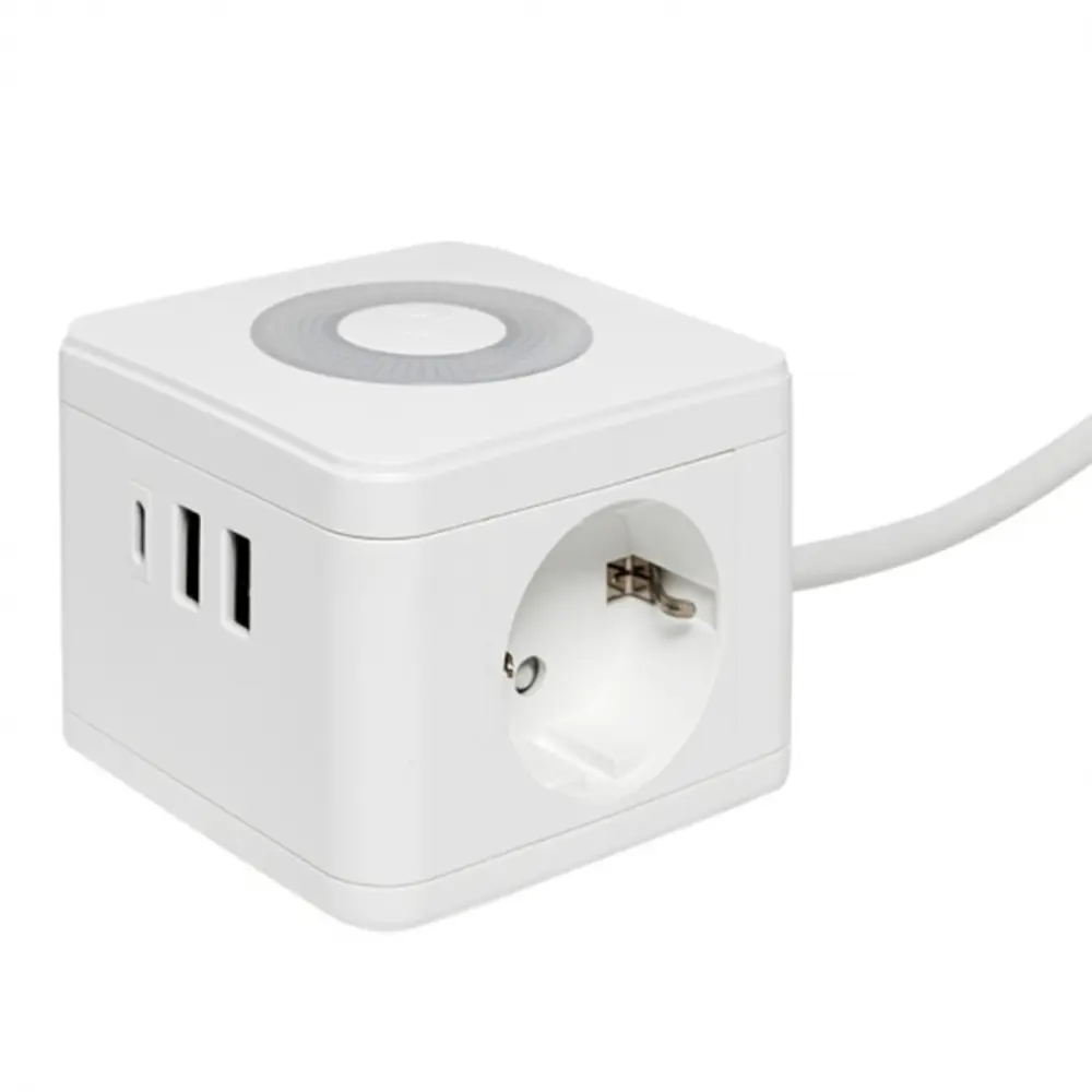 Фото Удлинитель бытовой EKF Куб 3x1 1.3 м 2 розетки с заземлением 3680 Вт 2 USB 2.4 А 1 Type C + ночник цвет белый Фото Удлинитель бытовой EKF Куб 3x1 1.3 м 2 розетки с заземлением 3680 Вт 2 USB 2.4 А 1 Type C + ночник цвет белый