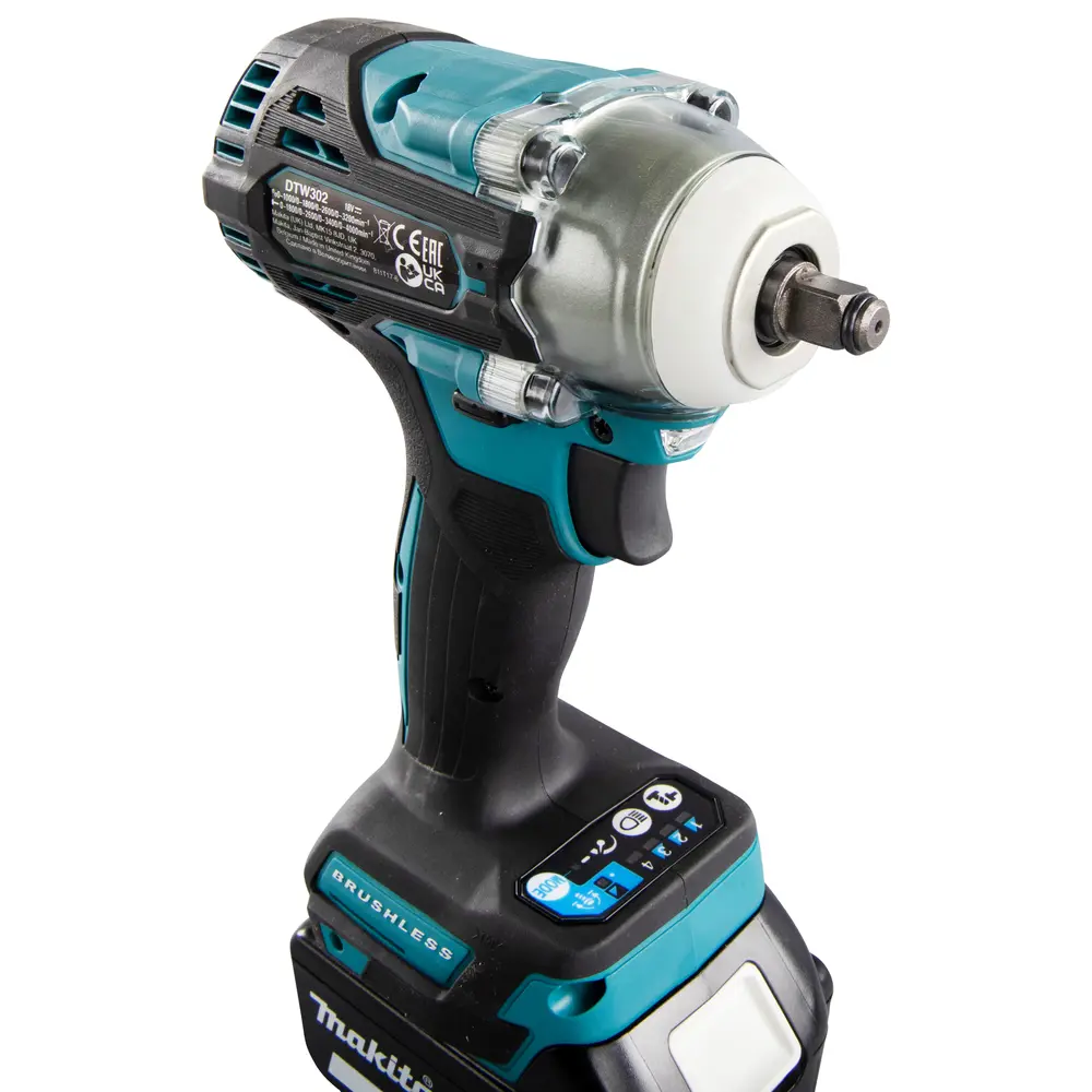 Фото 3 Гайковерт аккумуляторный бесщеточный Makita DTW302Z, 18 В Li-Ion, 500 Нм, без АКБ и ЗУ