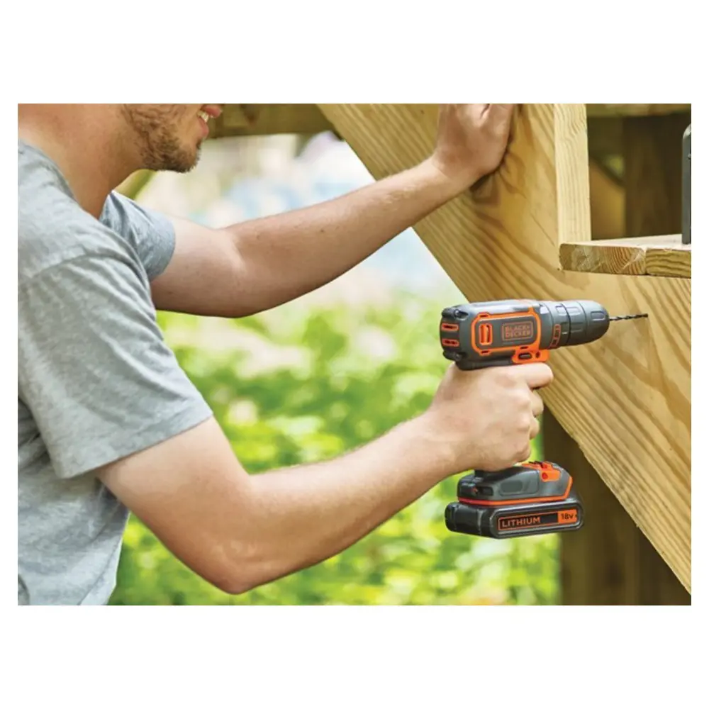 Фото 5 Дрель-шуруповерт аккумуляторная Black&Decker BDCDC18B-QW, 18 В Li-Ion 2x1.5 Ач Фото 5 Дрель-шуруповерт аккумуляторная Black&Decker BDCDC18B-QW, 18 В Li-Ion 2x1.5 Ач