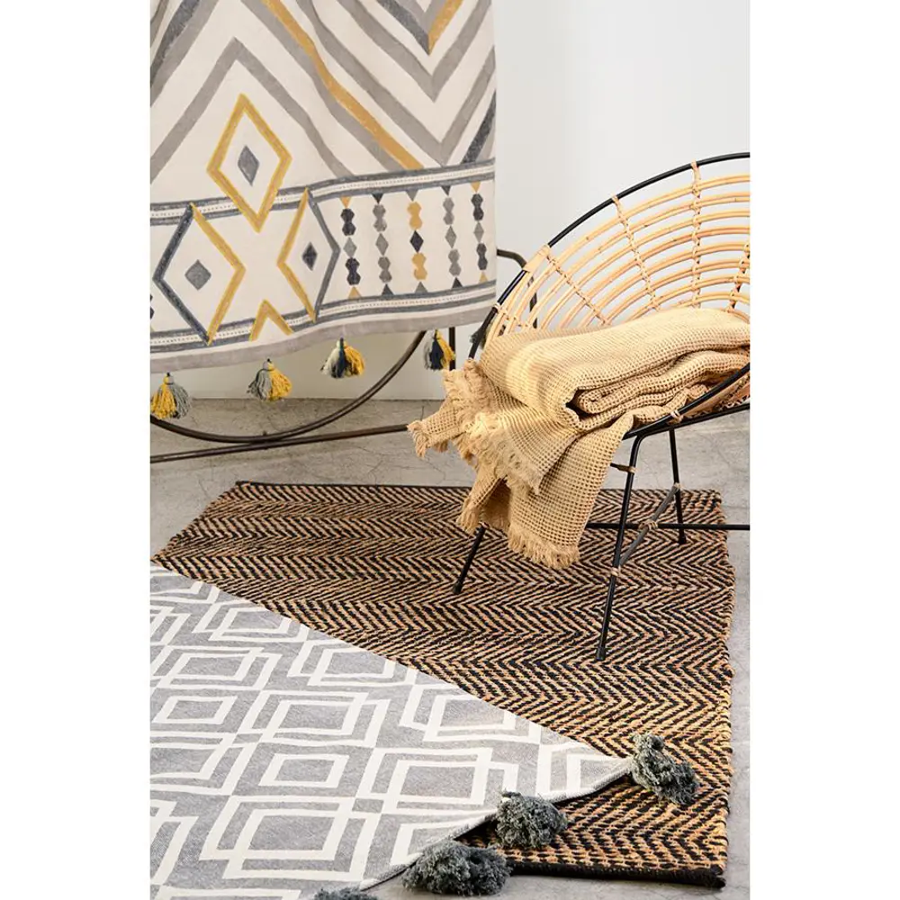 Фото 3 Ковер из хлопка с контрастным узором и кисточками Tkano Ethnic 120x180 см Фото 3 Ковер из хлопка с контрастным узором и кисточками Tkano Ethnic 120x180 см
