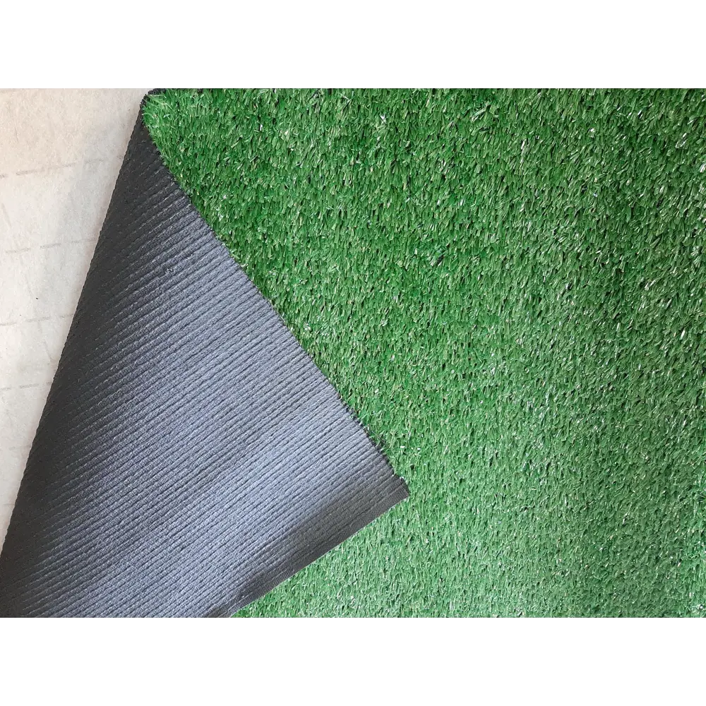 Фото 2 Искусственный газон Prettie grass толщина 10 мм 2x4 м (рулон) цвет зеленый Фото 2 Искусственный газон Prettie grass толщина 10 мм 2x4 м (рулон) цвет зеленый