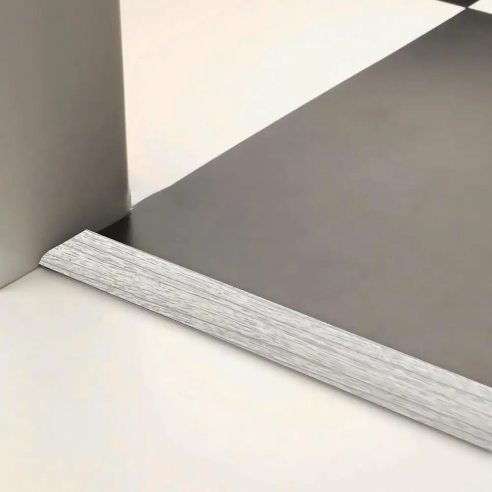 Фото 3 Порог самоклеящийся для напольного покрытия ПВХ 1600x30 мм Ясень Серый Фото 3 Порог самоклеящийся для напольного покрытия ПВХ 1600x30 мм Ясень Серый