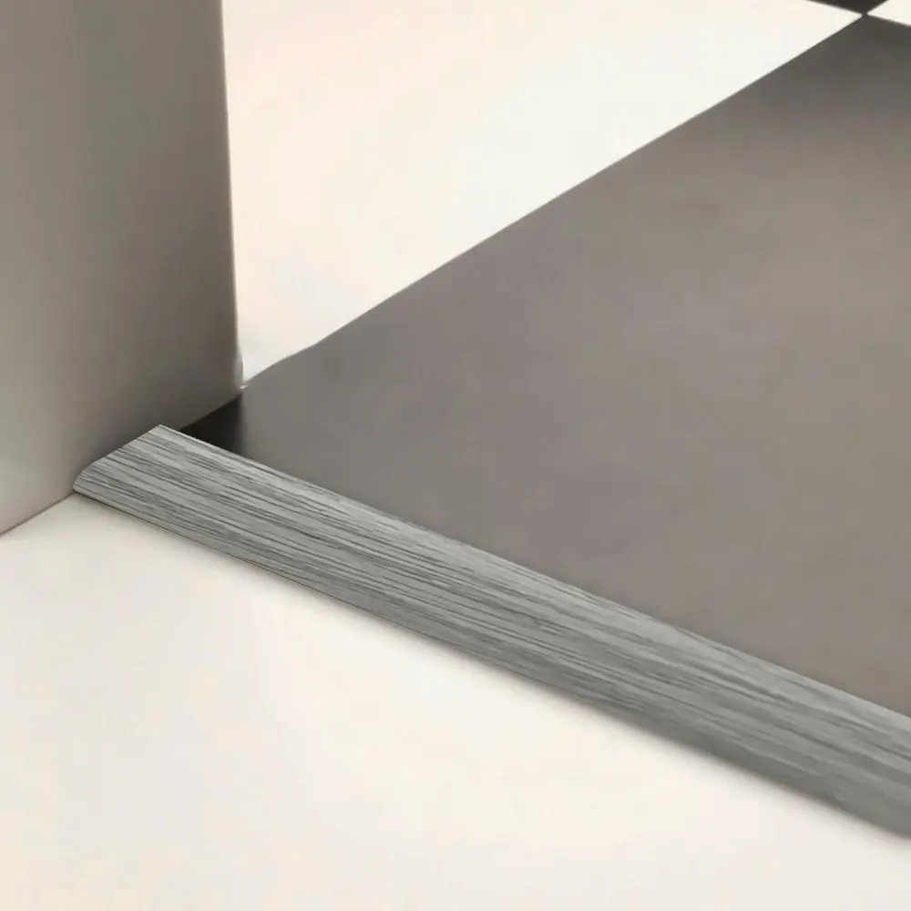 Фото 3 Порог Самоклеящийся для Напольного Покрытия из ПВХ 900x36 мм Дуб Пепельный 2 шт Фото 3 Порог Самоклеящийся для Напольного Покрытия из ПВХ 900x36 мм Дуб Пепельный 2 шт