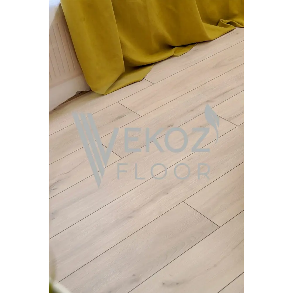 Фото 3 Ламинат Vekoz Floor Azzurro Дуб Французский 33 класс толщина 8 мм с фаской 2.098 м², цена за упаковку Фото 3 Ламинат Vekoz Floor Azzurro Дуб Французский 33 класс толщина 8 мм с фаской 2.098 м², цена за упаковку