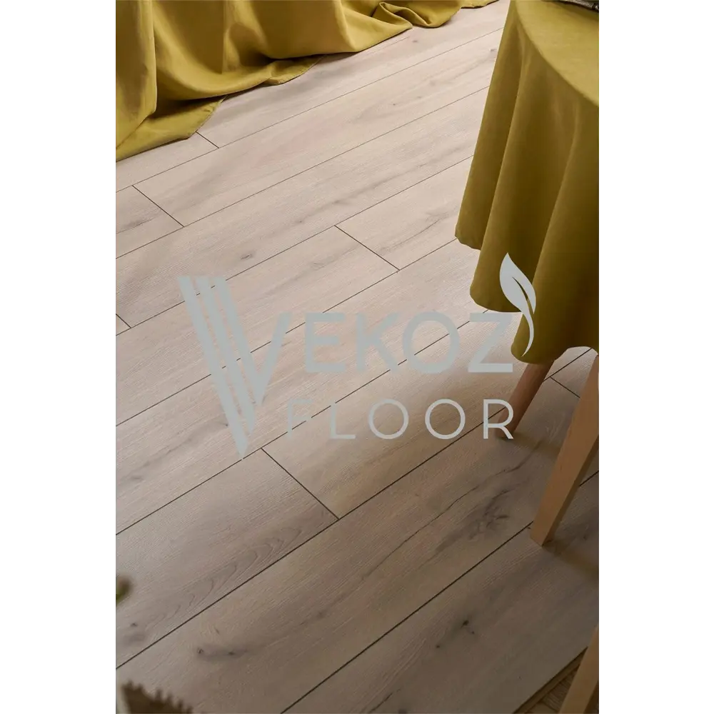 Фото 2 Ламинат Vekoz Floor Azzurro Дуб Французский 33 класс толщина 8 мм с фаской 2.098 м², цена за упаковку Фото 2 Ламинат Vekoz Floor Azzurro Дуб Французский 33 класс толщина 8 мм с фаской 2.098 м², цена за упаковку