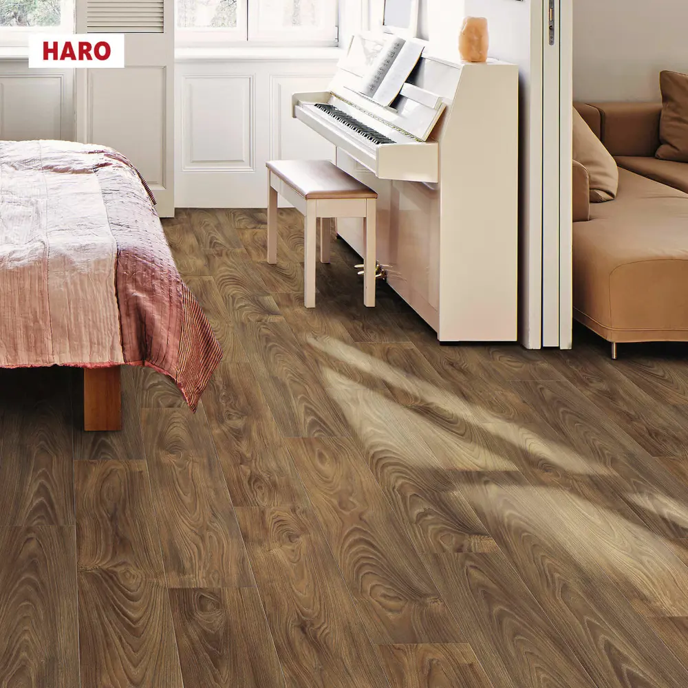 Фото 4 Ламинат Haro Tritty 100 толщина 8мм с фаской орех варио 1.98м² Фото 4 Ламинат Haro Tritty 100 толщина 8мм с фаской орех варио 1.98м²