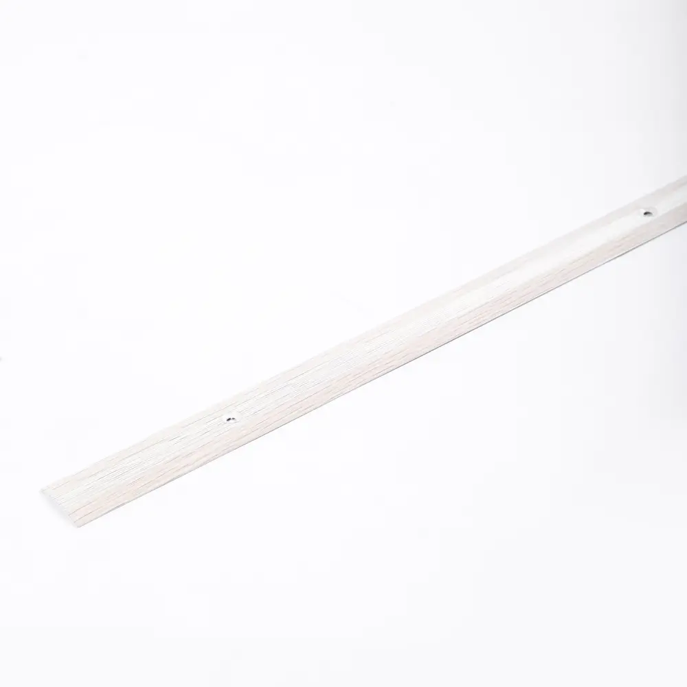 Фото Порог-стык Трибатрон 28x1500 мм декор под дерево Белёный Дуб Фото Порог-стык Трибатрон 28x1500 мм декор под дерево Белёный Дуб