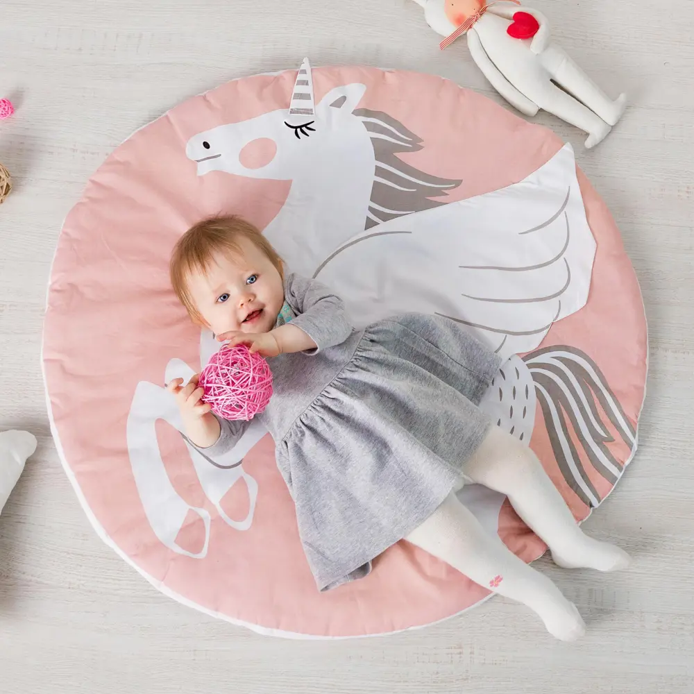 Фото 4 Коврик игровой Крошка Я Единорог 4429036, 90x90 см Фото 4 Коврик игровой Крошка Я Единорог 4429036, 90x90 см