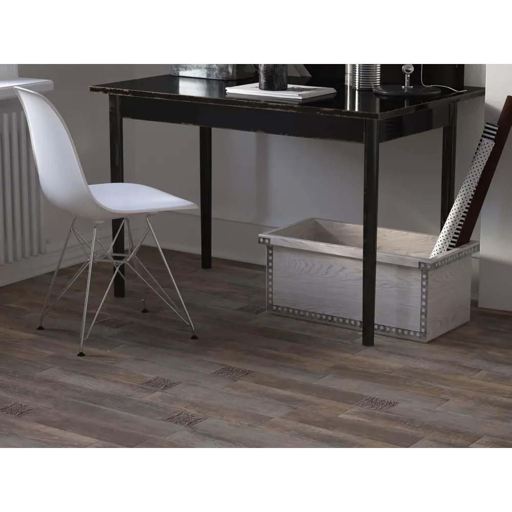 Фото Керамический гранит Kerama Marazzi Браш Вуд коричневый тёмный 9.9x40.2см, цена за упаковку Фото Керамический гранит Kerama Marazzi Браш Вуд коричневый тёмный 9.9x40.2см, цена за упаковку