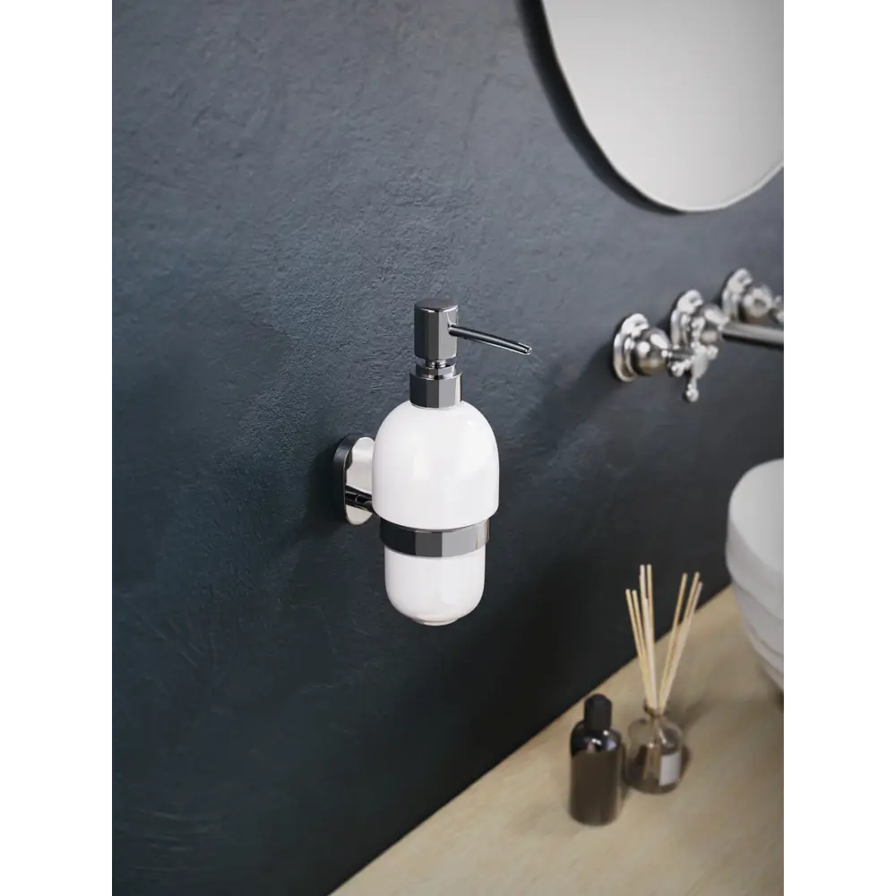 Фото 6 Дозатор для жидкого мыла Fora Brass BR021