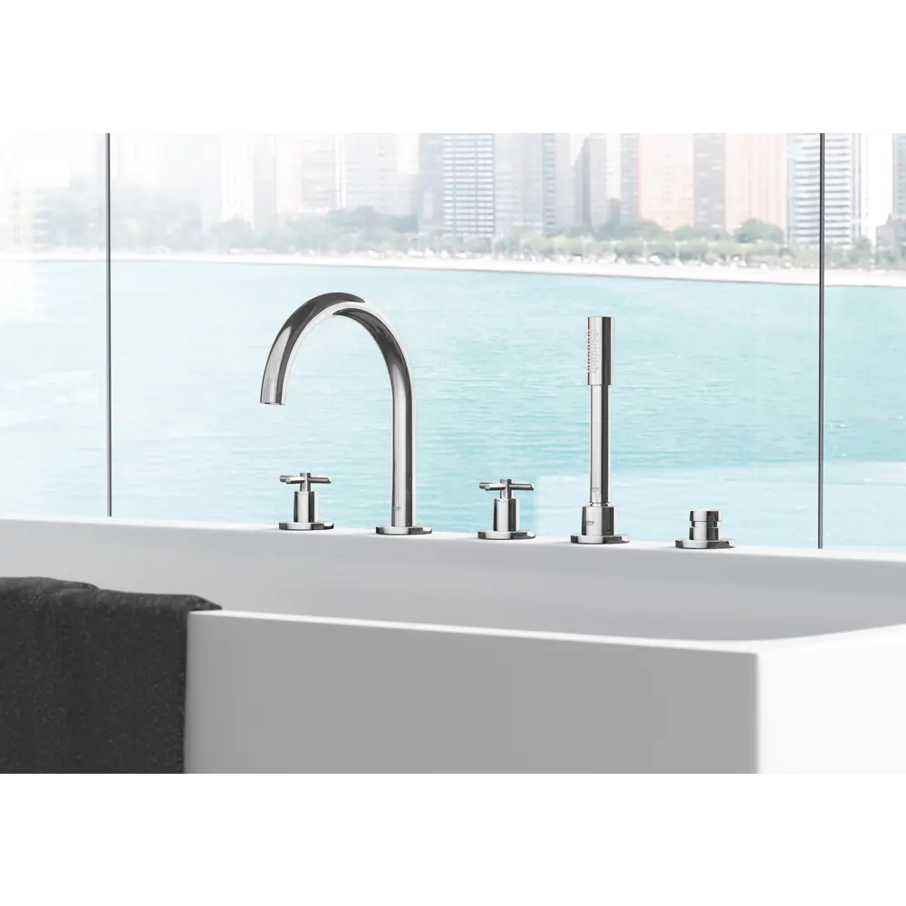 Фото 2 Смеситель для ванны Grohe 19923003 однорычажный цвет хром Фото 2 Смеситель для ванны Grohe 19923003 однорычажный цвет хром