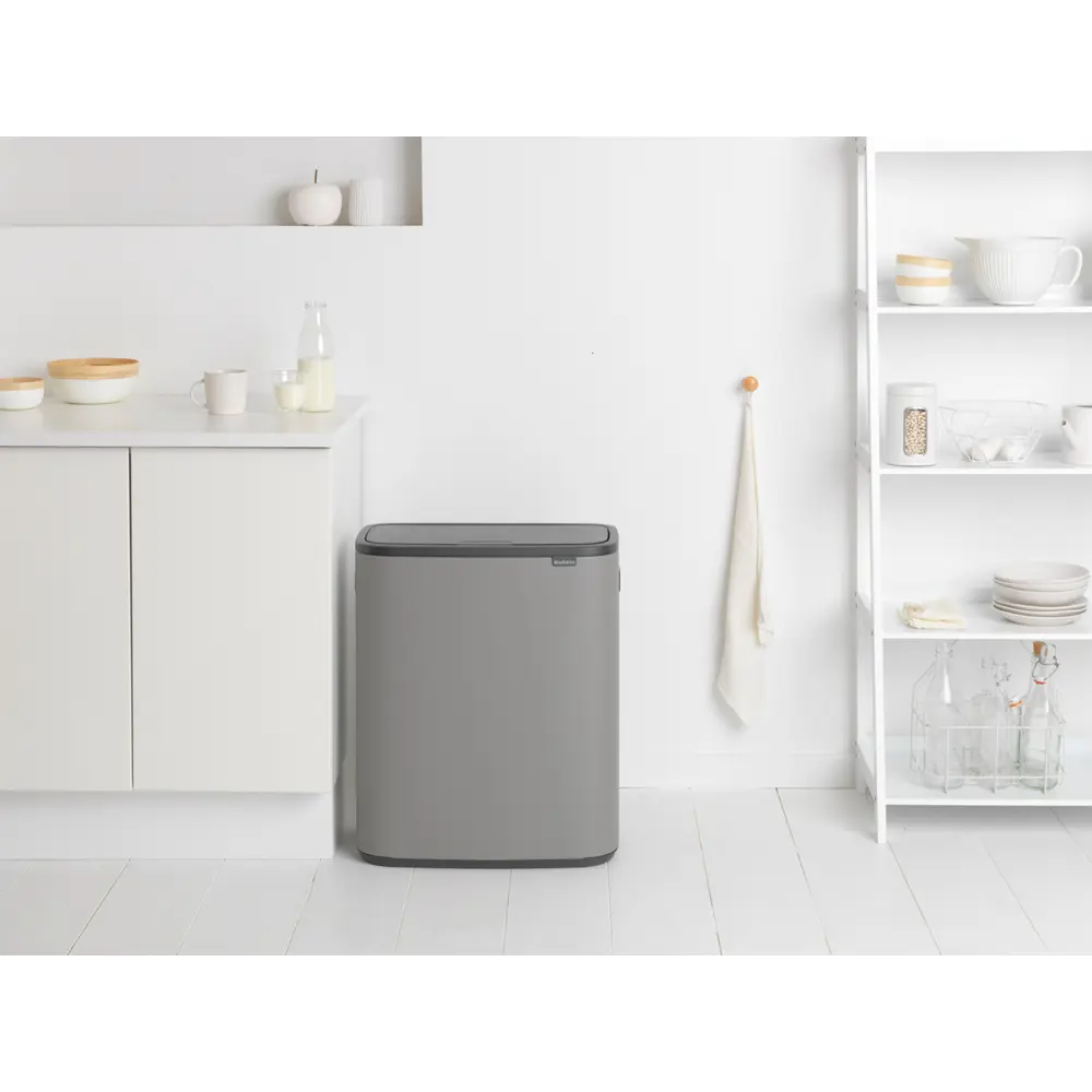 Фото 3 Мусорный бак Brabantia Bo 221460 60л серый Фото 3 Мусорный бак Brabantia Bo 221460 60л серый