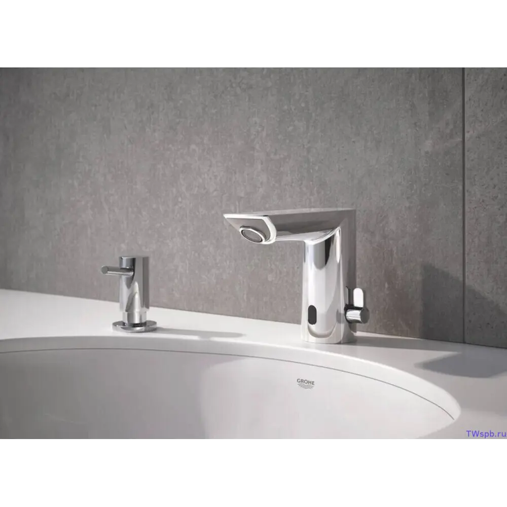 Фото 5 Смеситель для раковины Grohe Bau Cosmopolitan E 36451000 однорычажный цвет хром Фото 5 Смеситель для раковины Grohe Bau Cosmopolitan E 36451000 однорычажный цвет хром