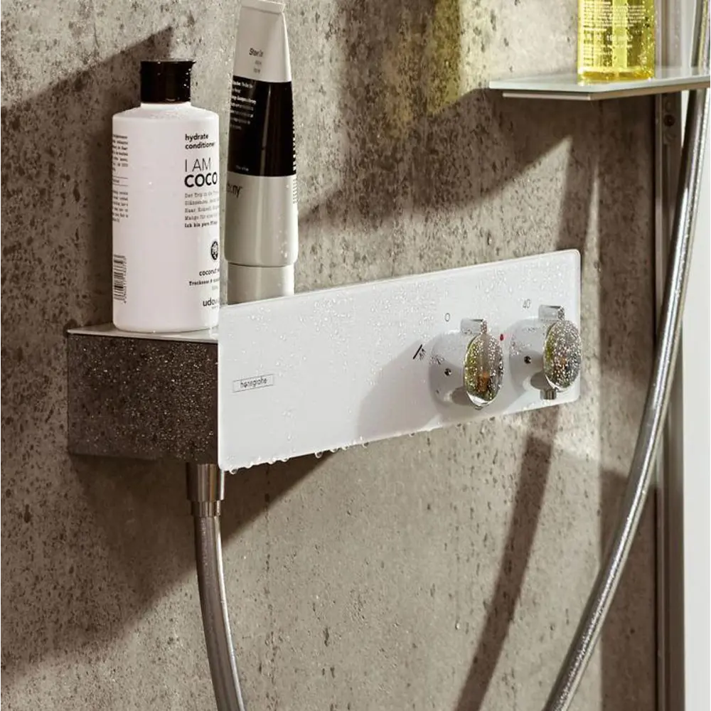 Фото 2 Смеситель для ванны Hansgrohe ShowerTablet 350 13102400 термостатический цвет хром Фото 2 Смеситель для ванны Hansgrohe ShowerTablet 350 13102400 термостатический цвет хром