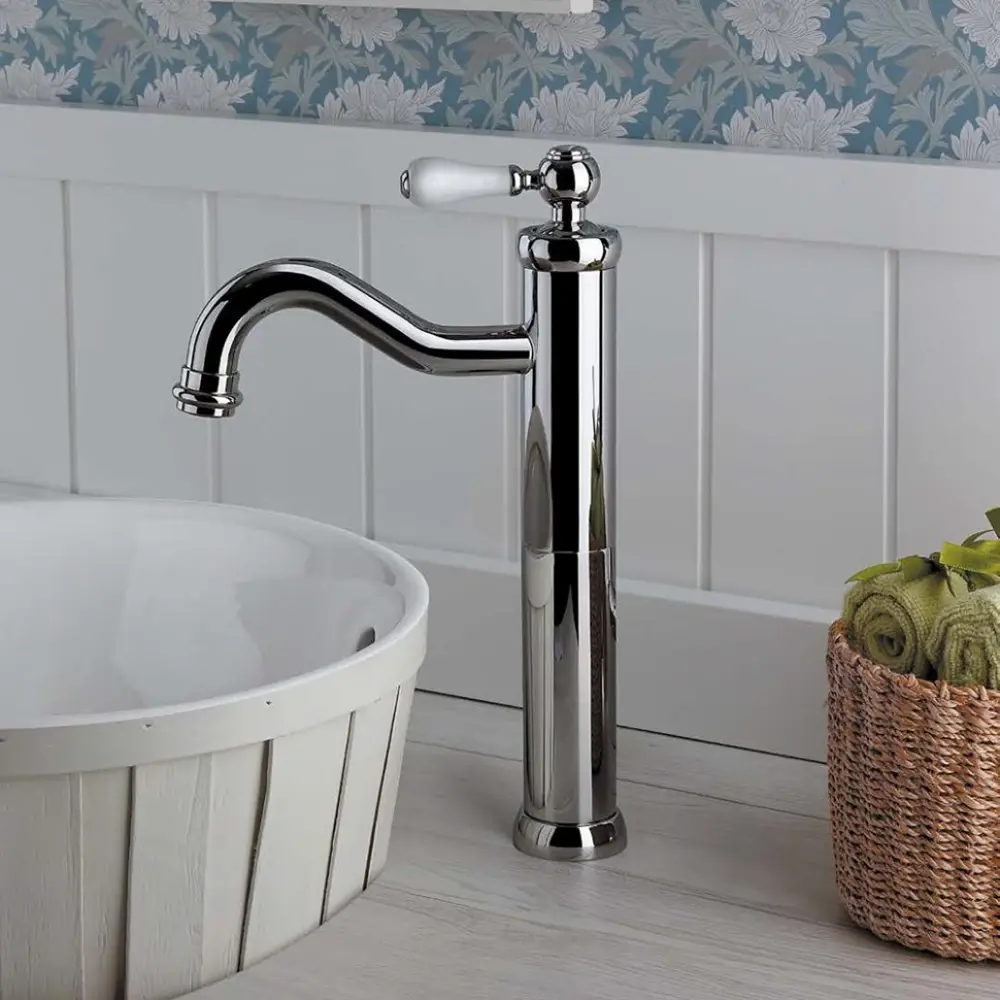 Фото 2 Смеситель для раковины Jacuzzi rubinetteria 88CR211LLL6SRJAPI однорычажный цвет хром Фото 2 Смеситель для раковины Jacuzzi rubinetteria 88CR211LLL6SRJAPI однорычажный цвет хром