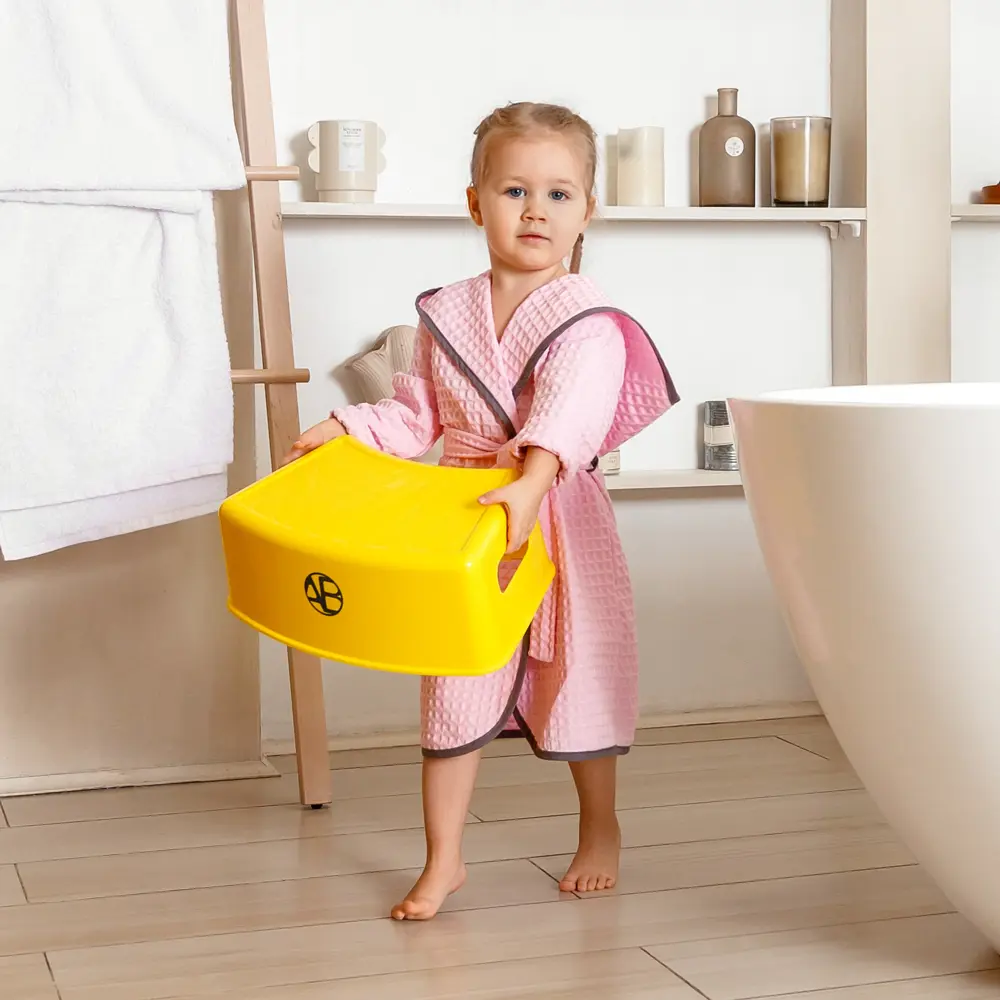 Фото 4 Подставка для ног AMAROBABY First stage жёлтый Фото 4 Подставка для ног AMAROBABY First stage жёлтый